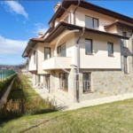 Еднофамилна къща в затворен комплекс - 0