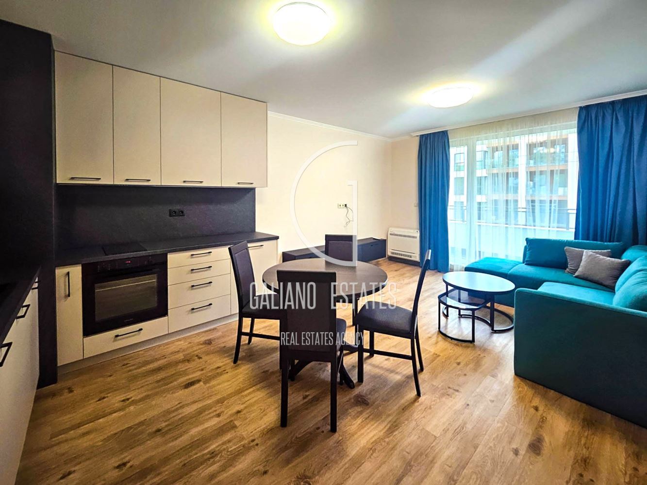 Луксозен двустаен апартамент с гараж до метростанция в ж.к. Дружба 2 - 0