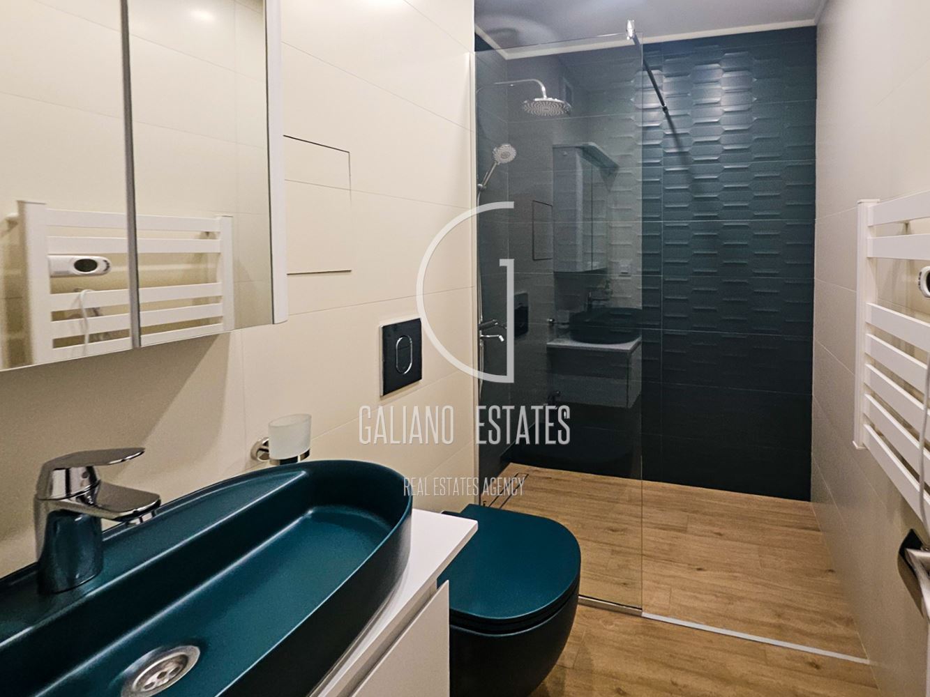 Луксозен двустаен апартамент с гараж до метростанция в ж.к. Дружба 2 - 0