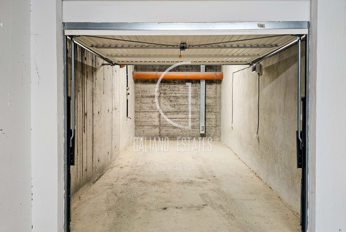 Луксозен двустаен апартамент с гараж до метростанция в ж.к. Дружба 2 - 0