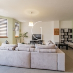 Просторен апартамент в нова сграда до Народен театър Иван Вазов - 0