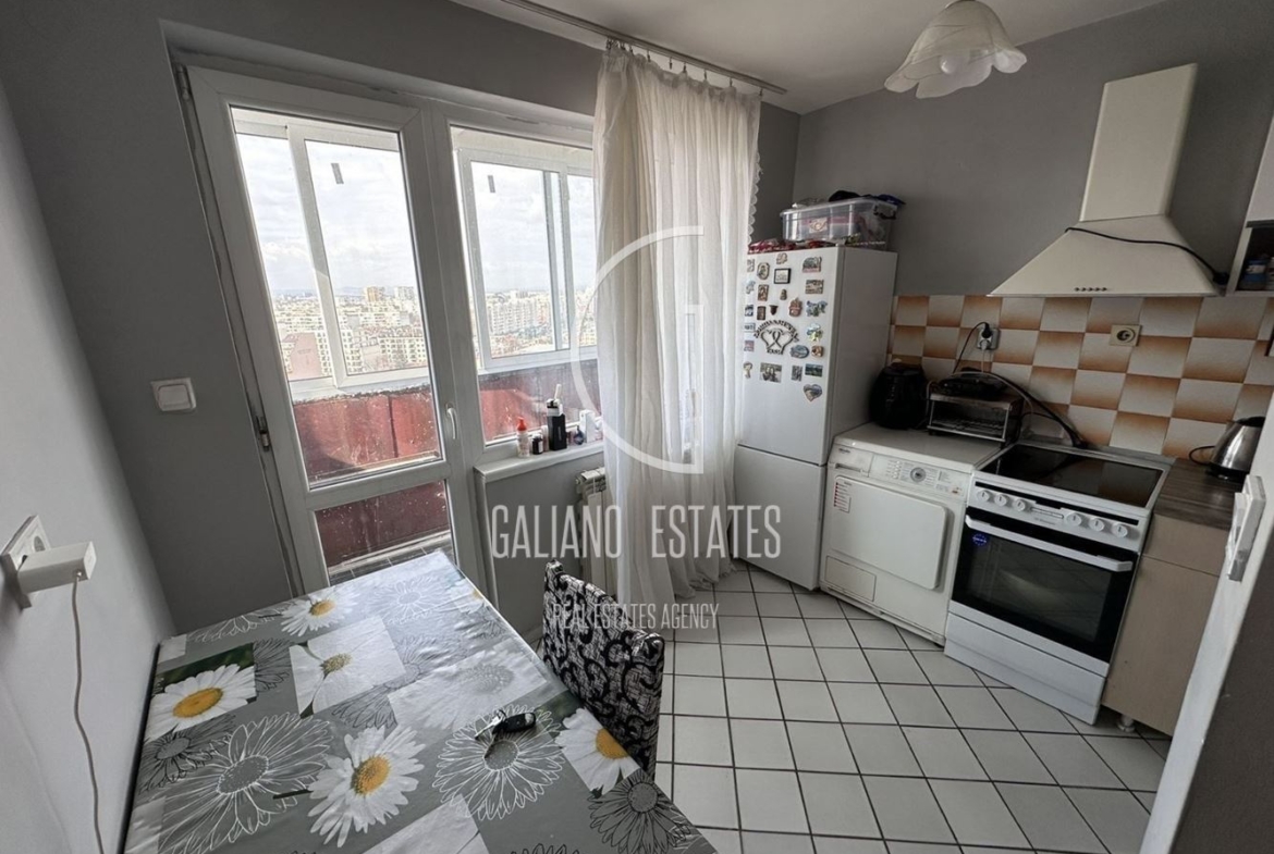 Продава 3-стаен град София, Толстой - 0