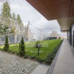 Атрактивна редова къща с отлична локация в кв.Драгалевци - 0