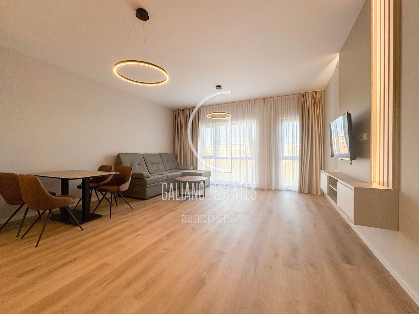 Елегантен двустаен апартамент в нова сграда - 0