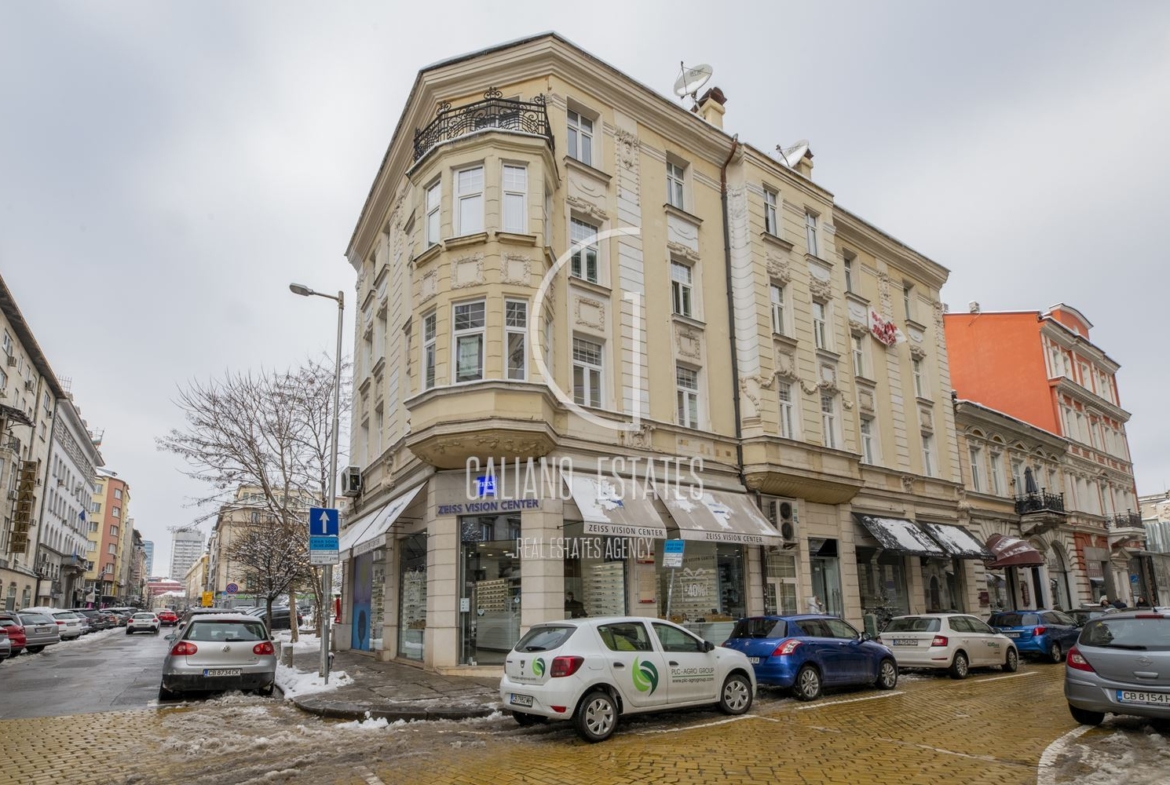 Офис площ в атрактивна сграда - 0