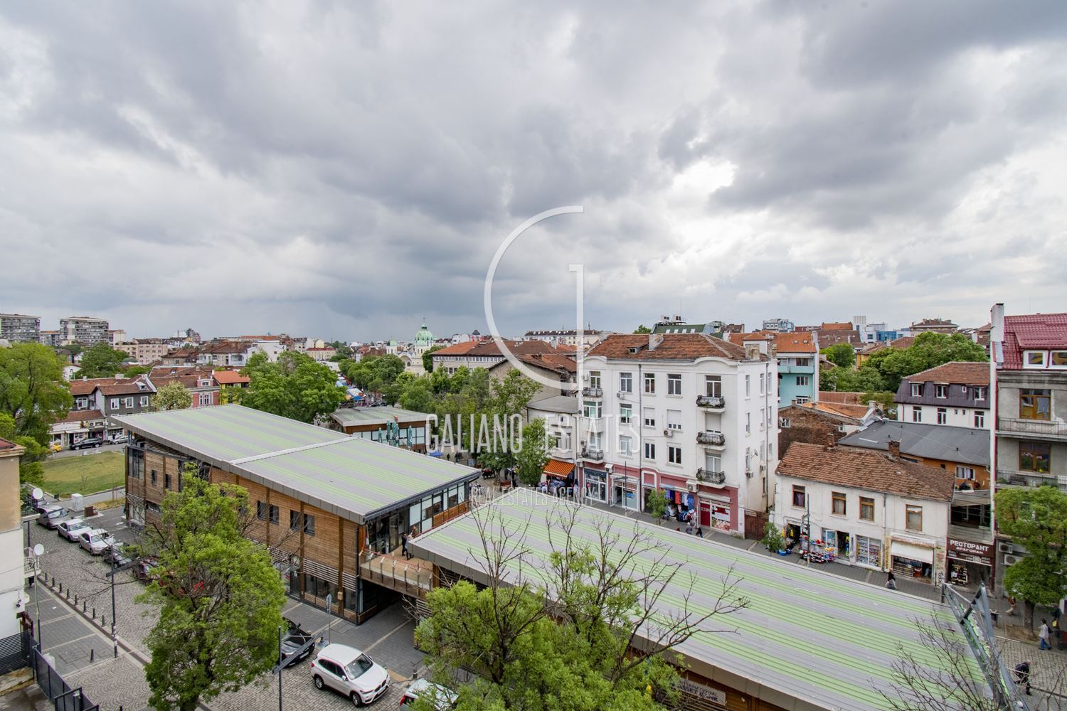 Свободни офис площи в представителна сграда в идеален център - 0