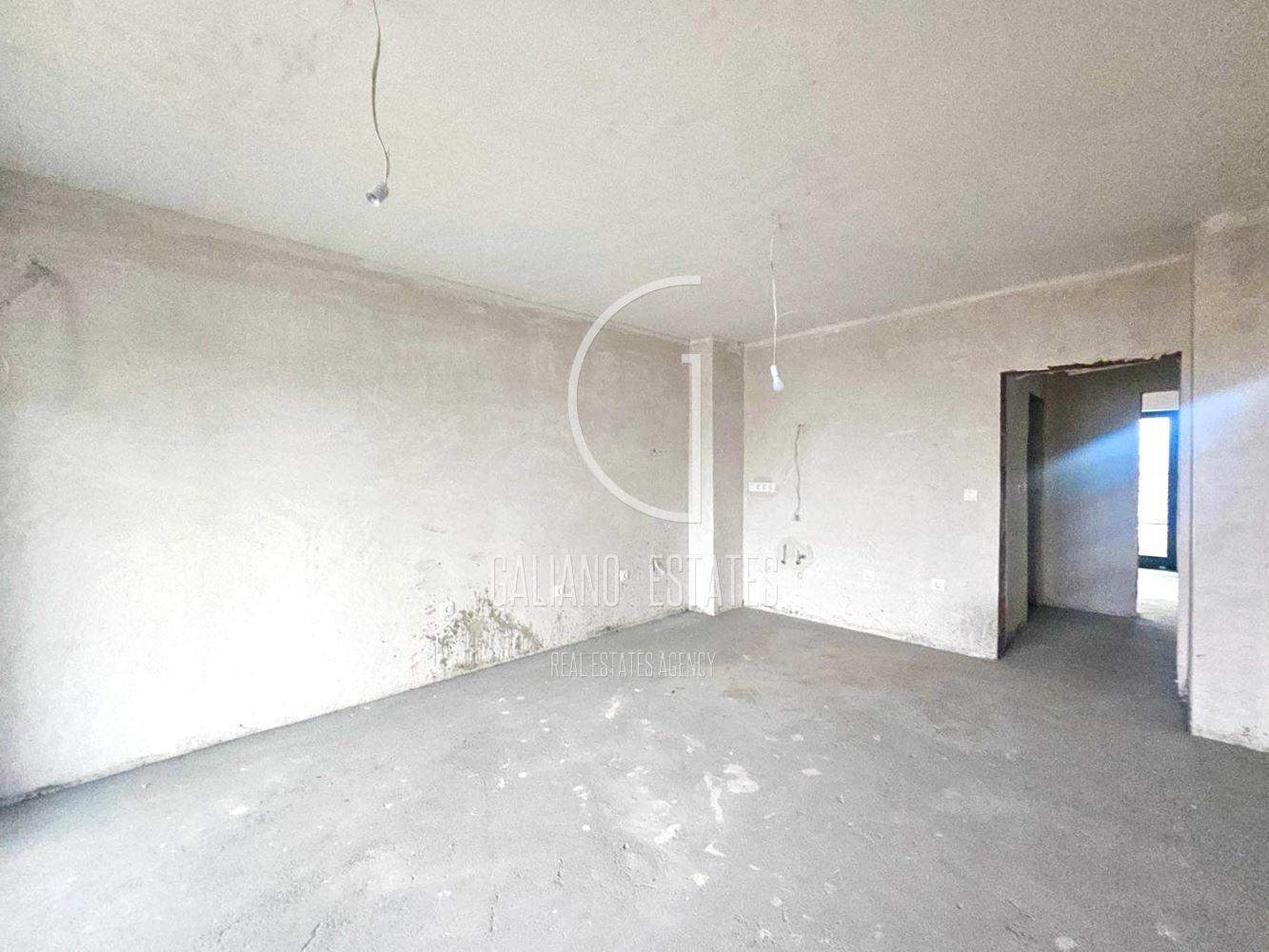 Exclusive three-room apartment with an incredible view in the Poduyane district-0 Ексклузивен тристаен апартамент с невероятна гледка в кв. Подуяне - 0