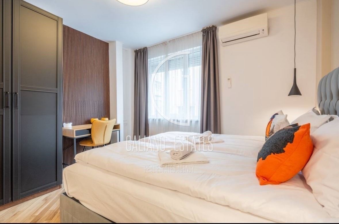 Бутиков луксозен апартамент в идеален Център-0 Бутиков луксозен апартамент в идеален Център - 0