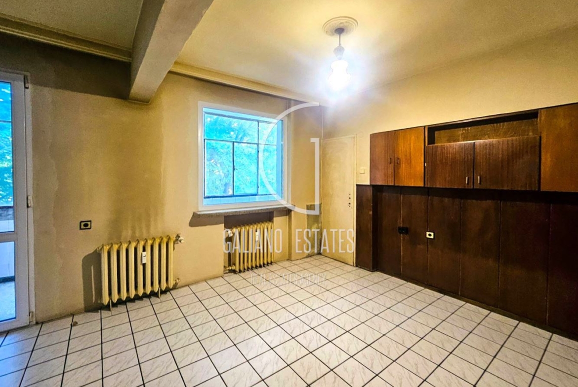 Spacious three-room apartment in Gotse Delchev residential area, near South Park-0 Просторен тристаен апартамент в ж.к. Гоце Делчев, до Южен парк - 0