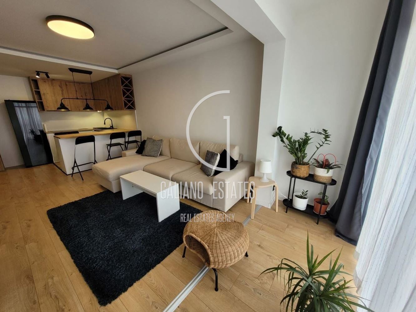 Тристаен апартамент в кв. Обеля 1 - 0