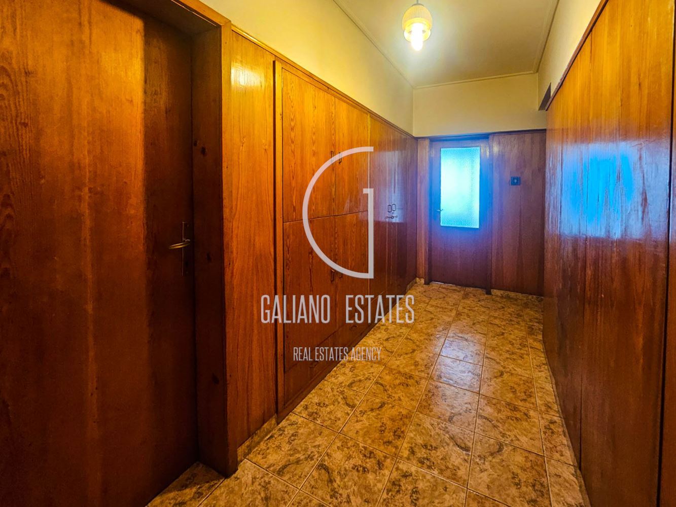 Spacious three-room apartment in Gotse Delchev residential area, near South Park-0 Просторен тристаен апартамент в ж.к. Гоце Делчев, до Южен парк - 0