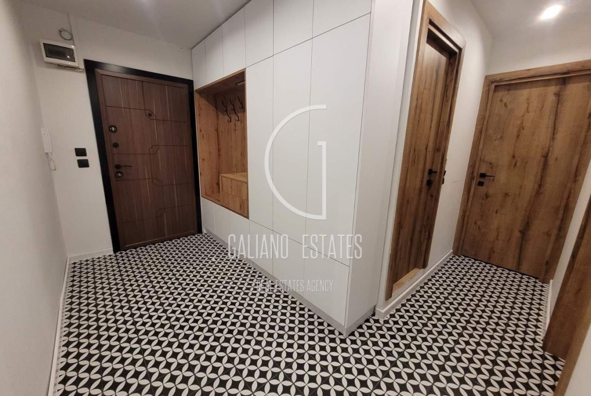 Тристаен апартамент в кв. Обеля 1 - 0