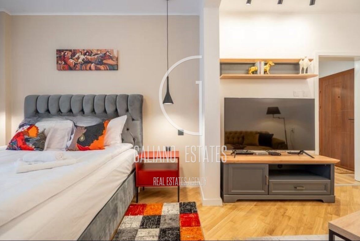 Бутиков луксозен апартамент в идеален Център-0 Бутиков луксозен апартамент в идеален Център - 0