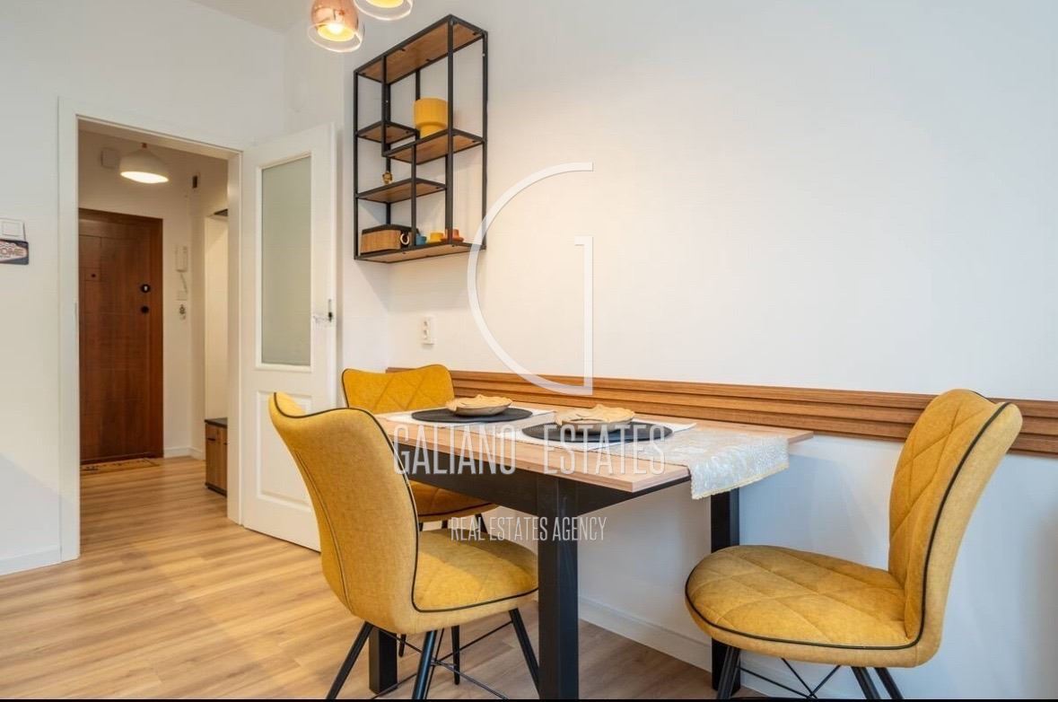 Бутиков луксозен апартамент в идеален Център-0 Бутиков луксозен апартамент в идеален Център - 0