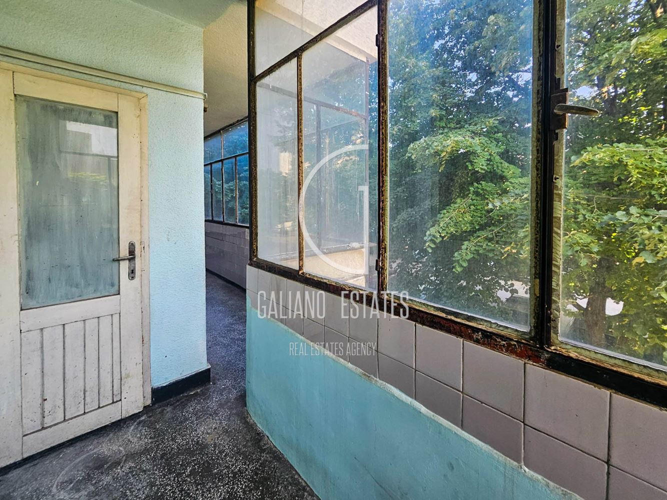 Spacious three-room apartment in Gotse Delchev residential area, near South Park-0 Просторен тристаен апартамент в ж.к. Гоце Делчев, до Южен парк - 0