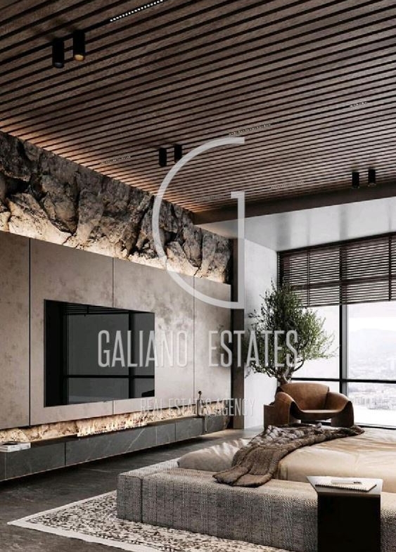 Spacious four-room apartment in Center-0 Просторен четиристаен апартамент в Център - 0