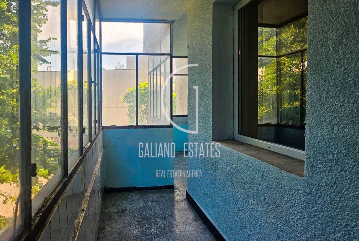 Spacious three-room apartment in Gotse Delchev residential area, near South Park-0 Просторен тристаен апартамент в ж.к. Гоце Делчев, до Южен парк - 0
