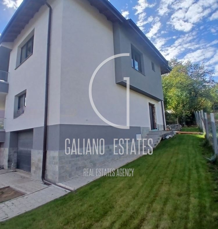 Продава КЪЩА, гр. София, Горна баня - 0