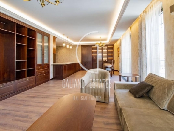 Елегантен апартамент в нова сграда - 0