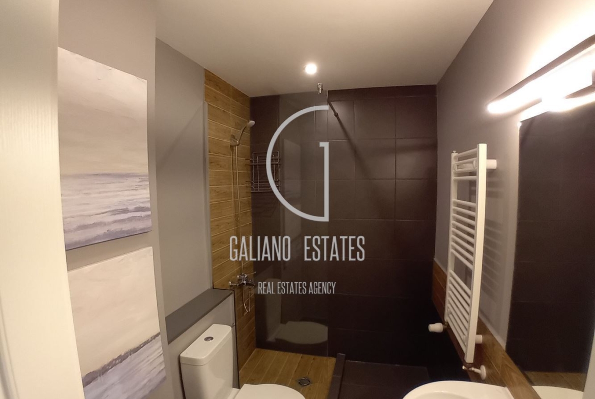 Уютен апартамент до УНСС - 0