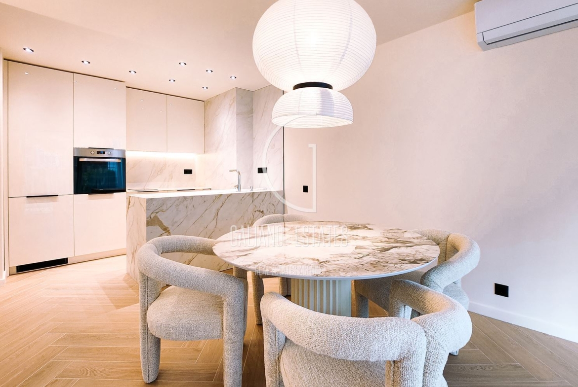 Уютен, модерен апартамент в луксозна сграда - 0