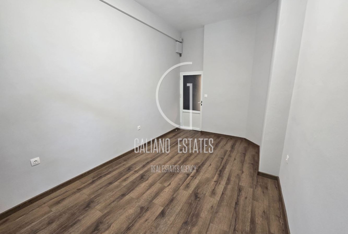 Офисно пространство в Център - 0