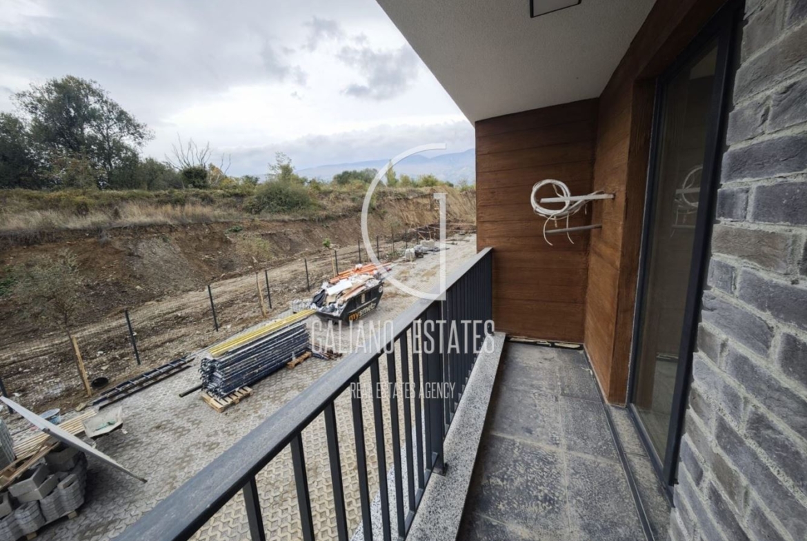 Двустаен апартамент в кв. Малинова Долина - 0