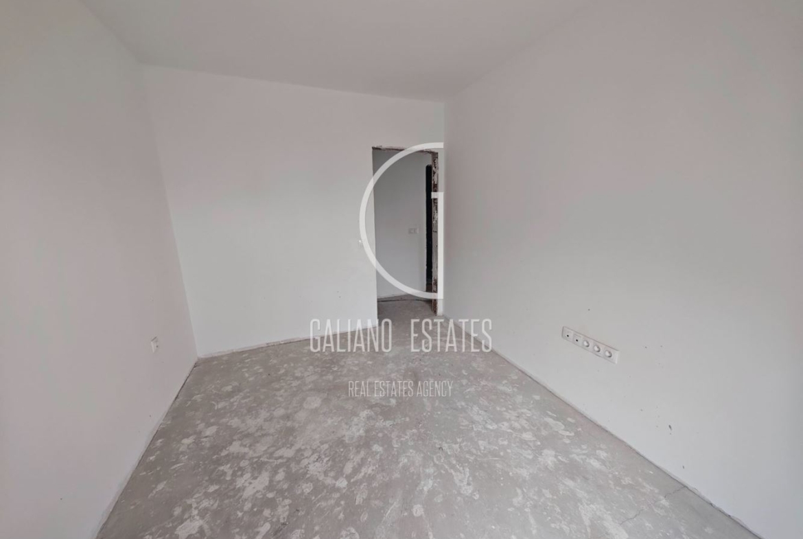 Двустаен апартамент в ж.к. Дружба 1 - 0