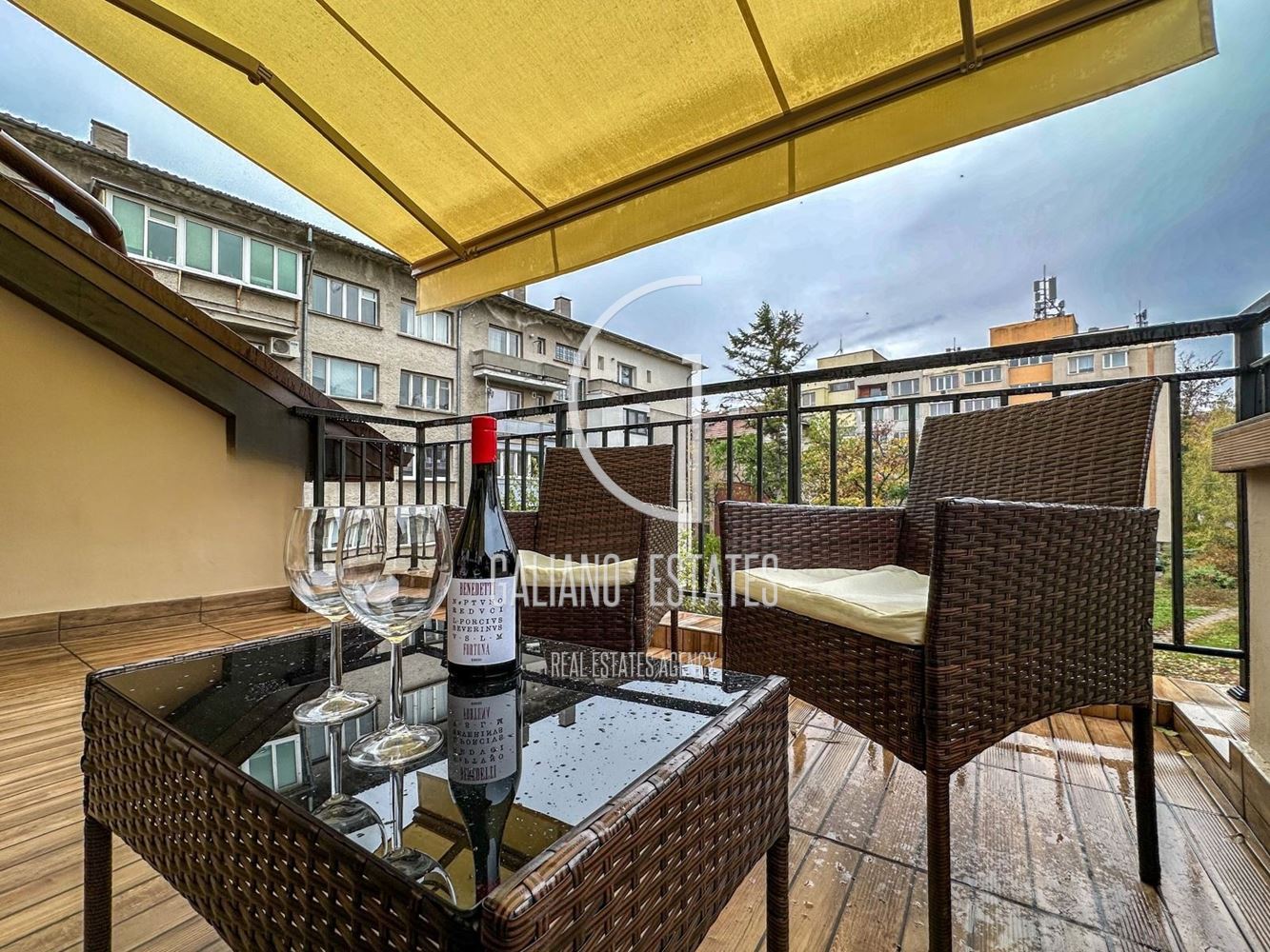 Четиристаен апартамент в кв. Изток-0 Четиристаен апартамент в кв. Изток - 0