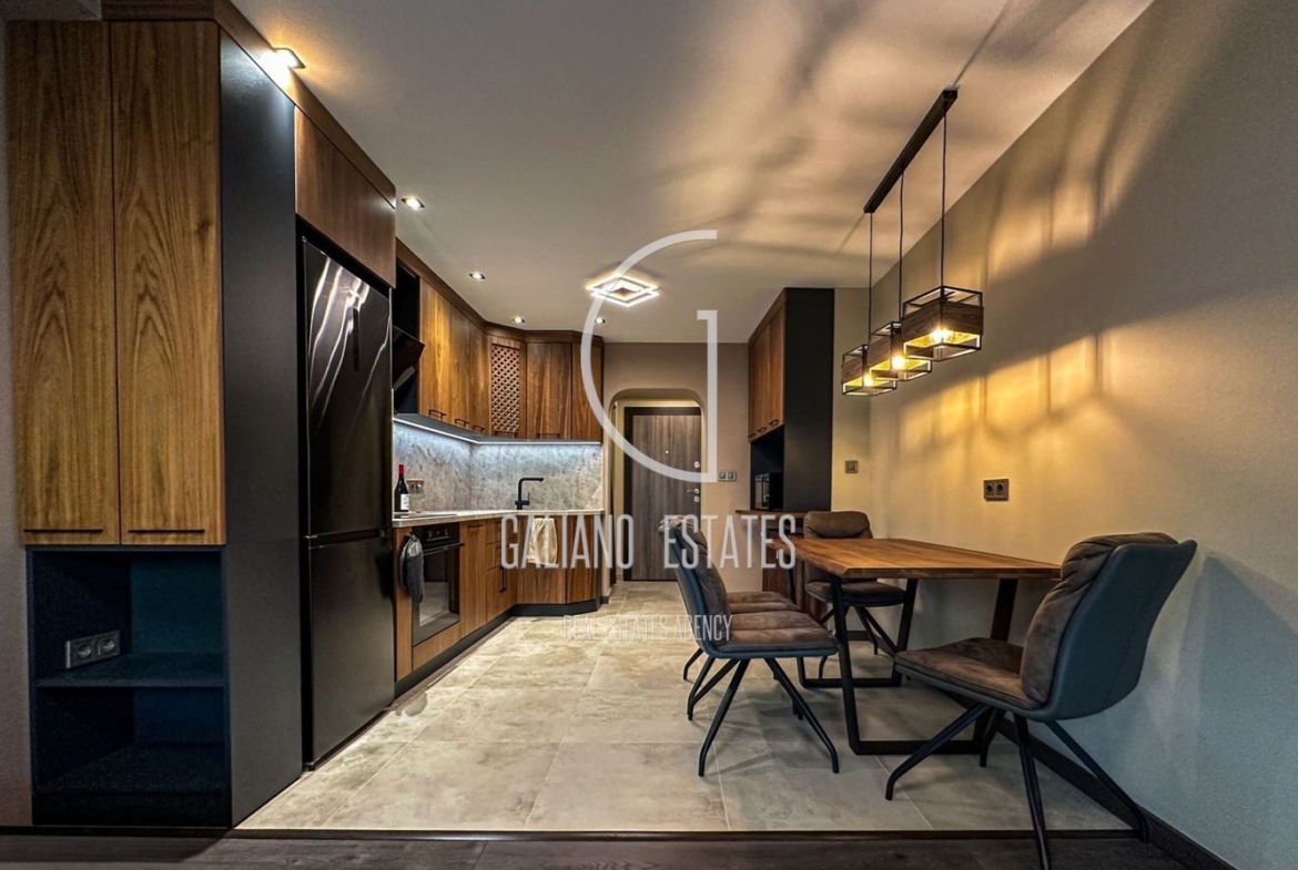 Четиристаен апартамент в кв. Изток - 0