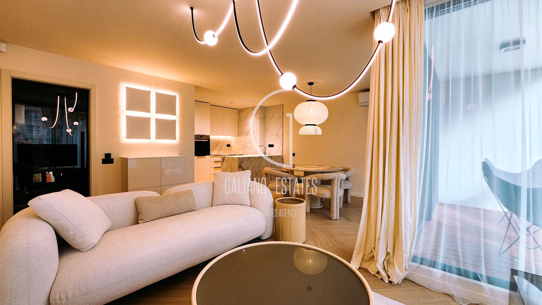 Уютен, модерен апартамент в луксозна сграда - 0