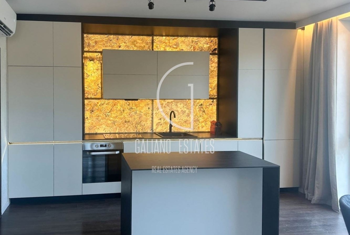 Луксозен тристаен апартамент в затворен комплекс във в.з. Малинова долина - 0