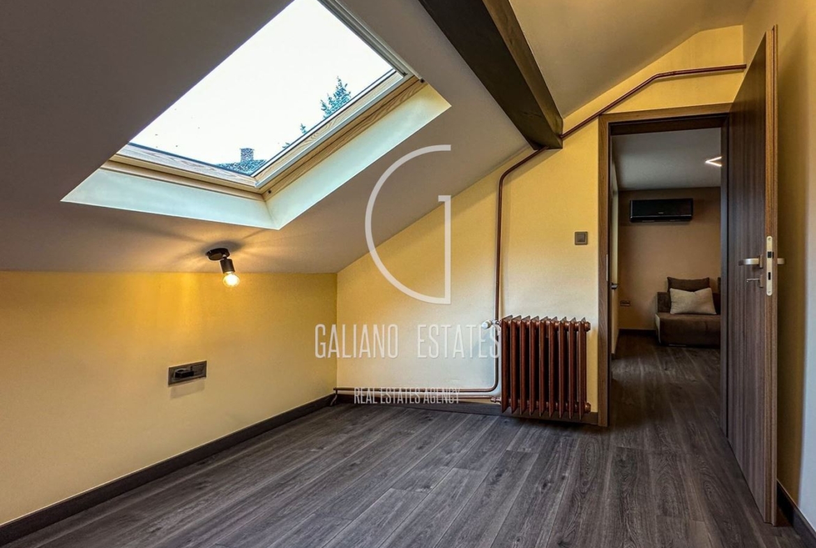 Четиристаен апартамент в кв. Изток - 0