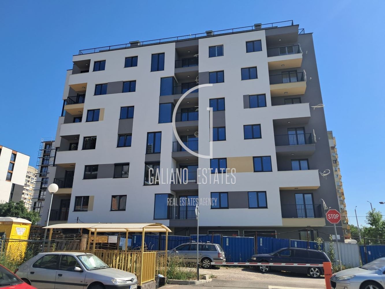 Двустаен Апартамент в ж.к. Люлин 5 - 0