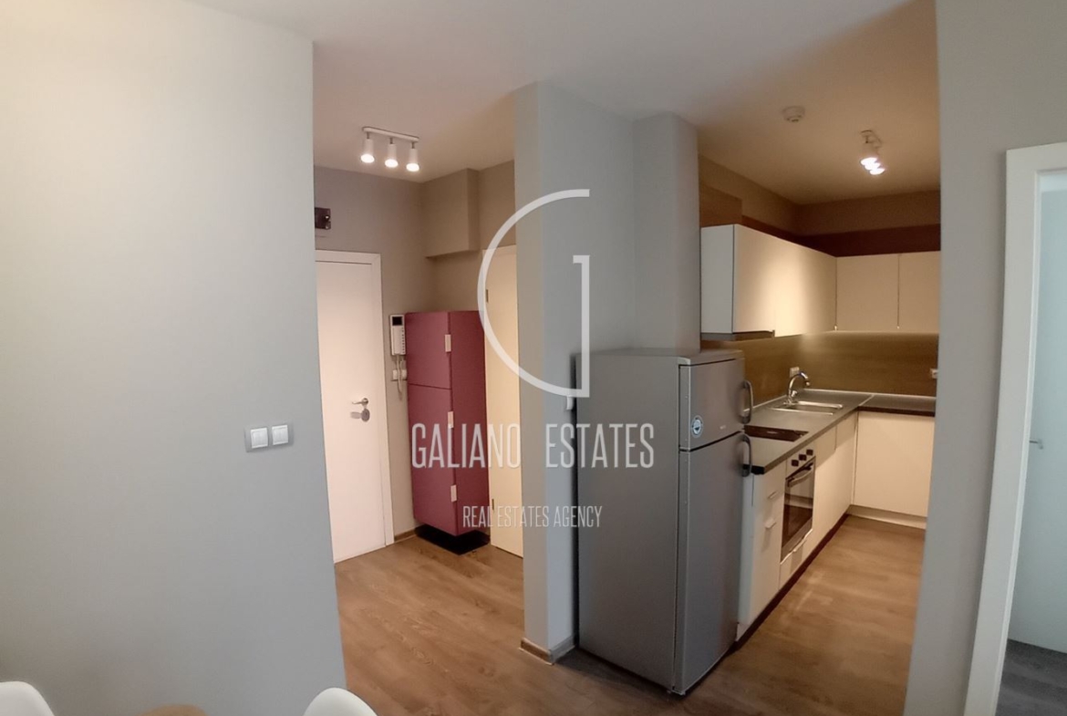 Уютен апартамент до УНСС - 0