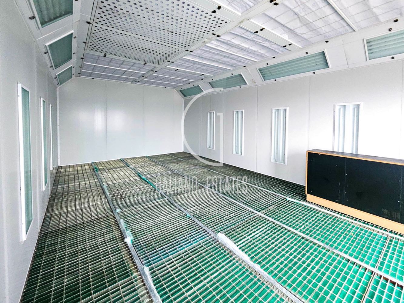 Функционален индустриален имот с двор – община Божурище, с. Гурмазово-0 Функционален индустриален имот с двор - община Божурище, с. Гурмазово - 0