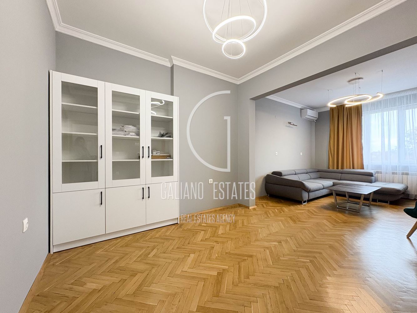 Напълно реновиран апартамент до НДК-0 Напълно реновиран апартамент до НДК - 0