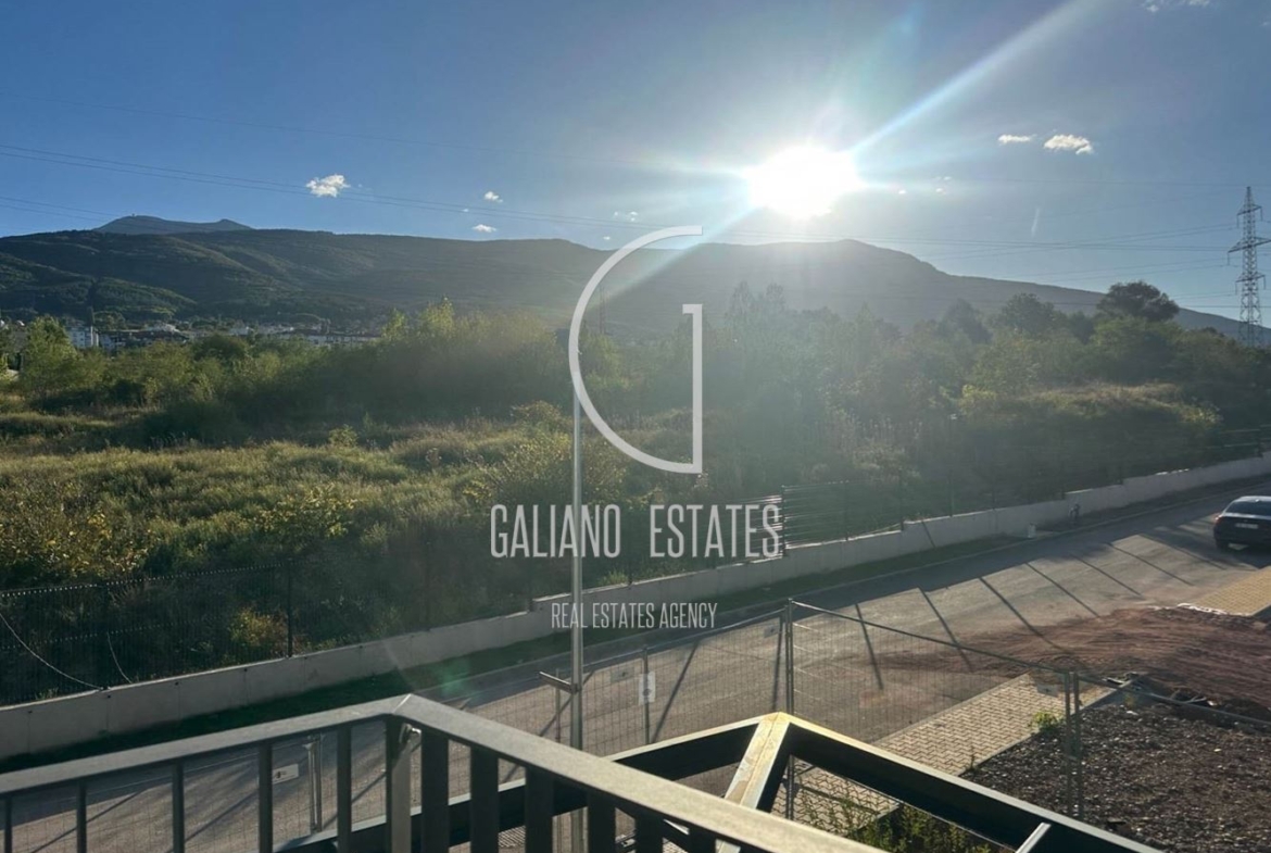 Луксозен тристаен апартамент в затворен комплекс във в.з. Малинова долина - 0