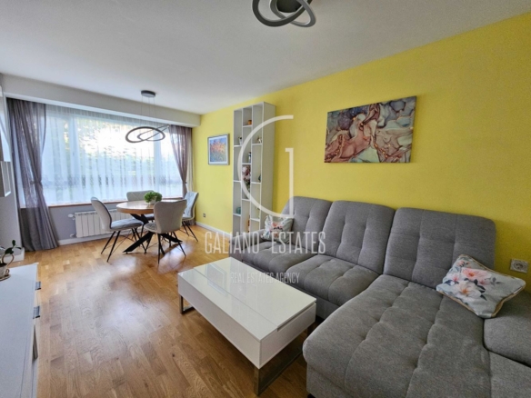 Уникален тристаен апартамент в кв. Изток - 0