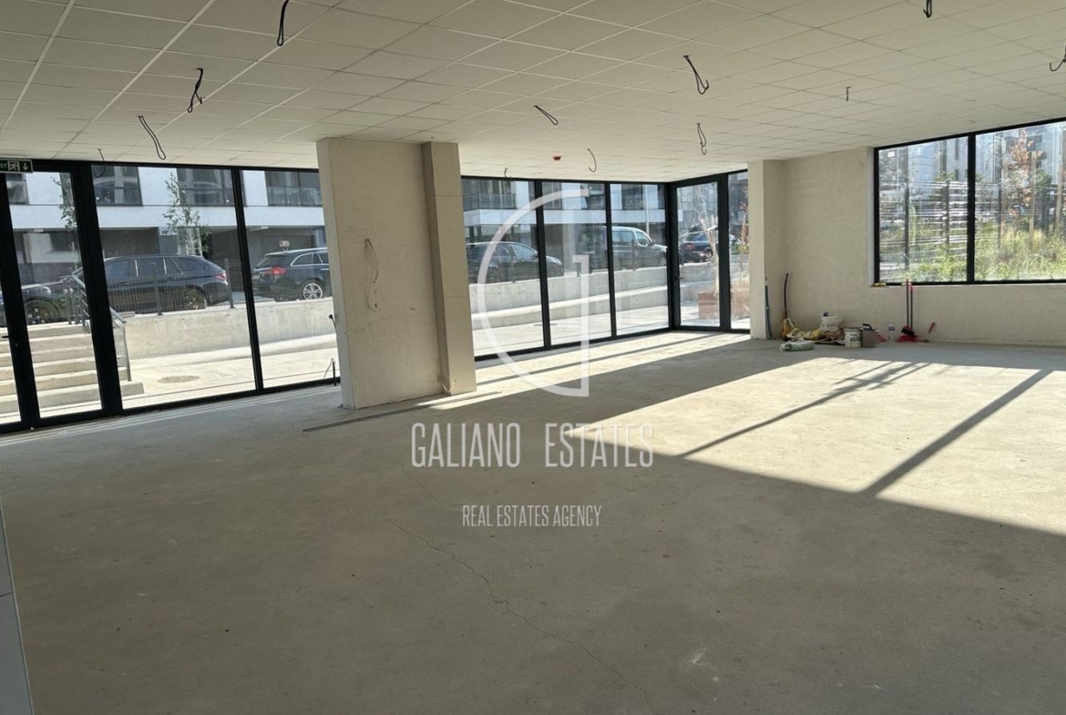 Просторно партерно помещение под наем в кв. Малинова долина - 0