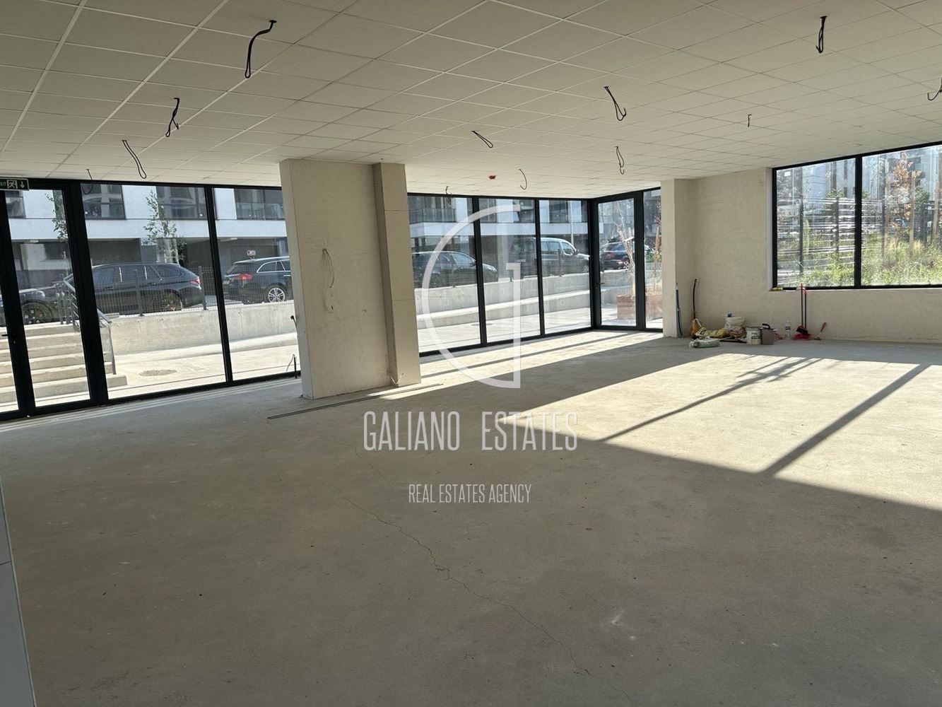 Просторно партерно помещение под наем в кв. Малинова долина - 0