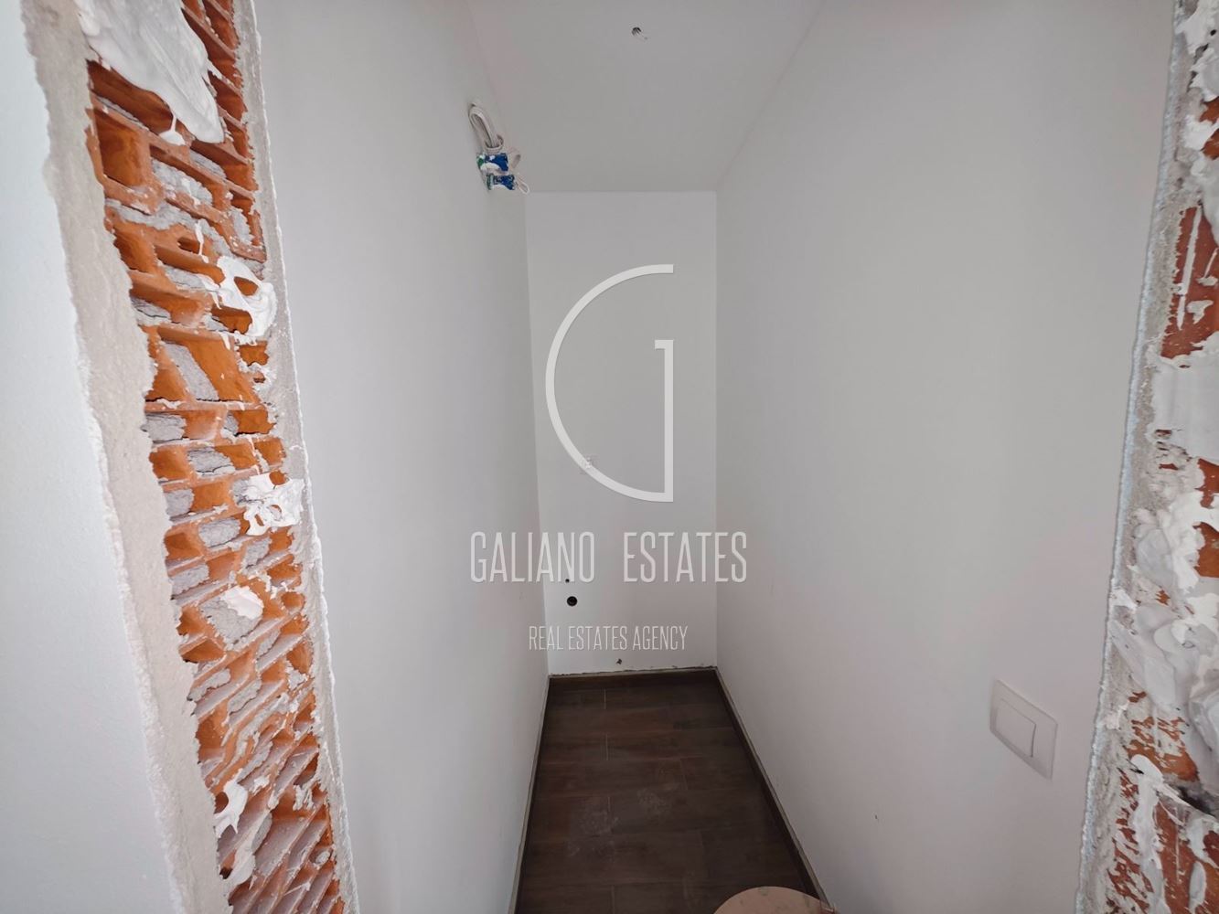 Двустаен апартамент в ж.к. Дружба 1 - 0