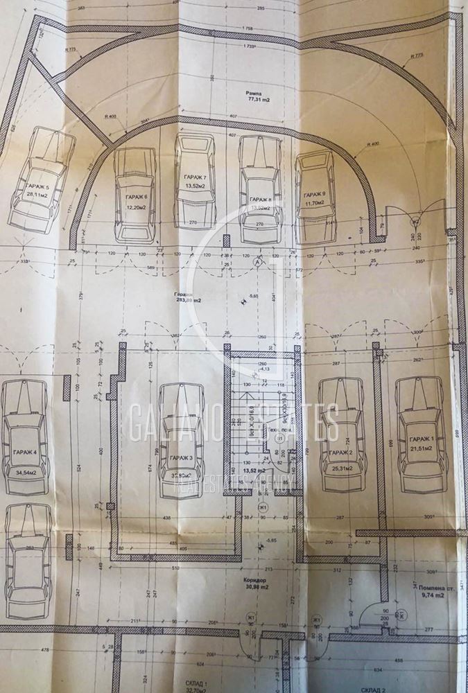 Самостоятелен гараж/склад в кв. Лозенец - 0