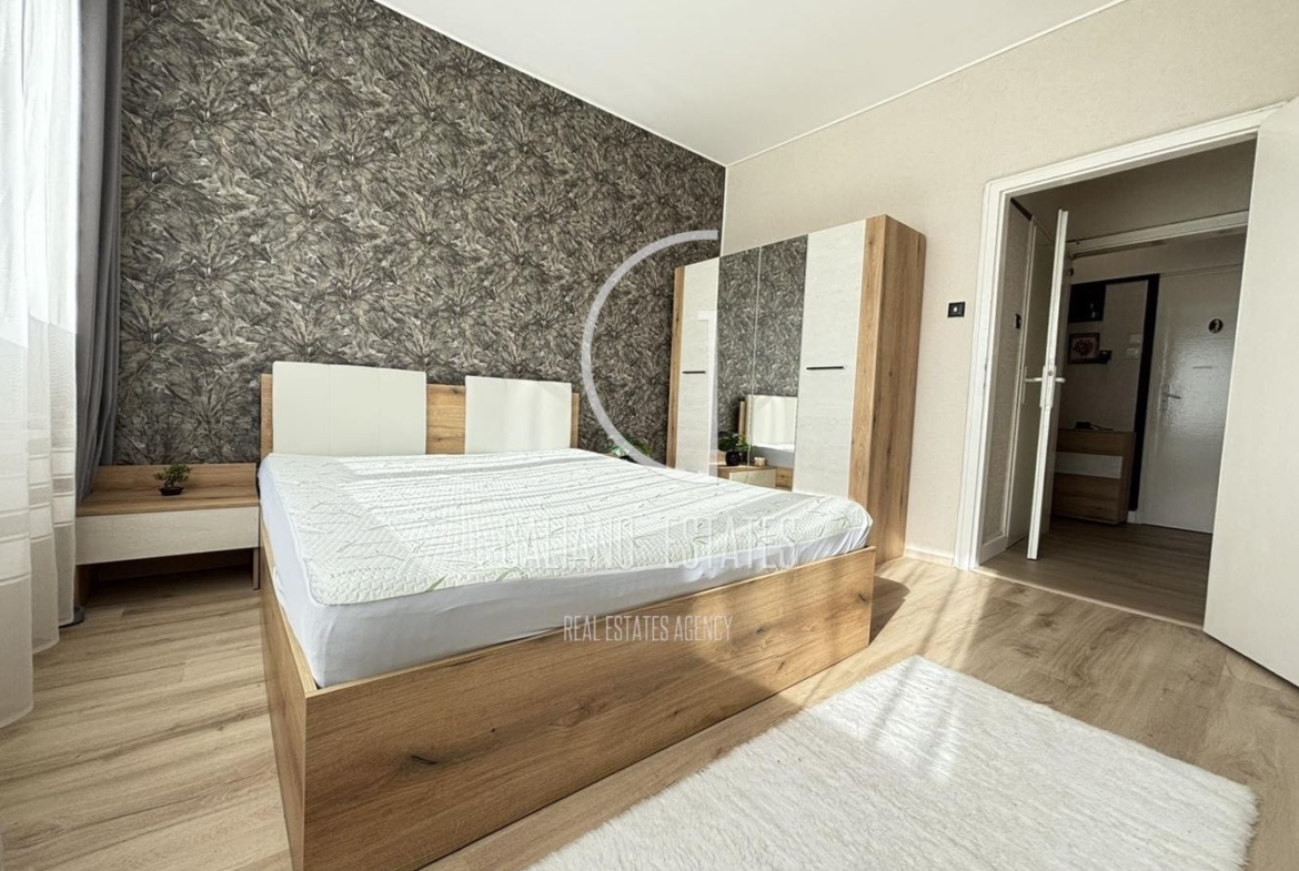 Южен, просторен и топъл 3-стаен апартамент под наем - 0