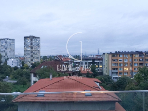 Панорамен двустаен апартамент в кв. Гео Милев - 0