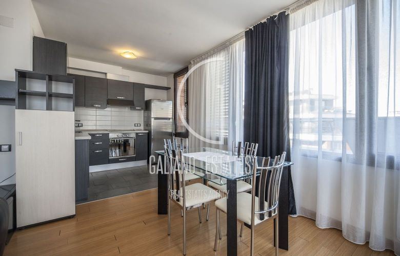 Слънчев апартамент до МОЛ Парадайс - 0