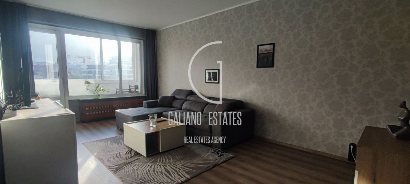 Южен, просторен и топъл 3-стаен апартамент под наем-0 Южен, просторен и топъл 3-стаен апартамент под наем - 0