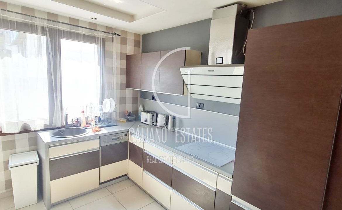 Продава тристаен апартамент град София, Стрелбище - 0