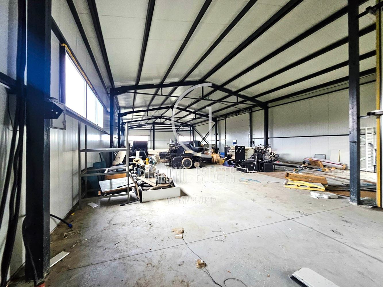 Функционален индустриален имот с двор – община Божурище, с. Гурмазово-0 Функционален индустриален имот с двор - община Божурище, с. Гурмазово - 0