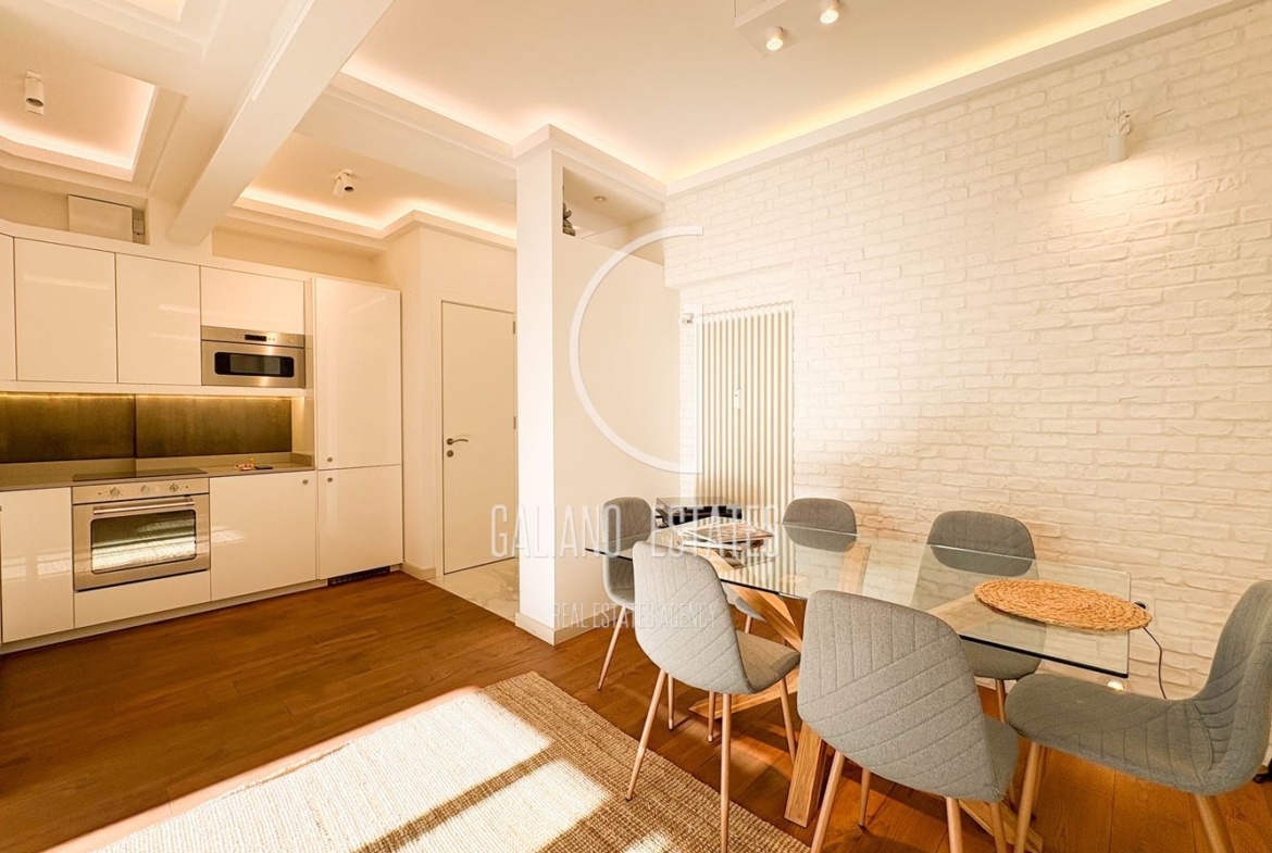 Стилен апартамент в сърцето на София - 0